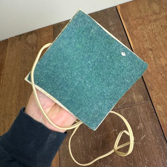 Vintage Fall leaf Milk Glass Brass marble base accent table lamp - Picture 12 of 15